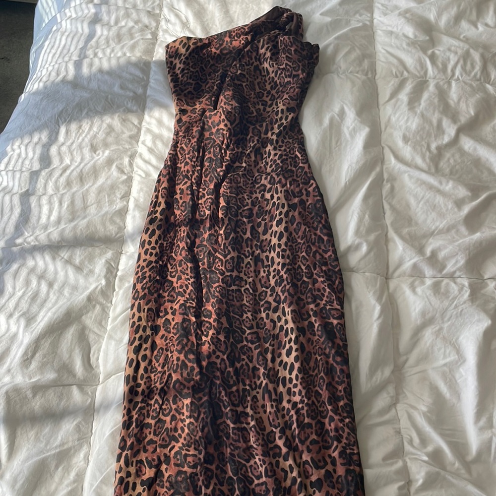 Leopard Print Pencil dress Size S Could Fit M As Well Stretch